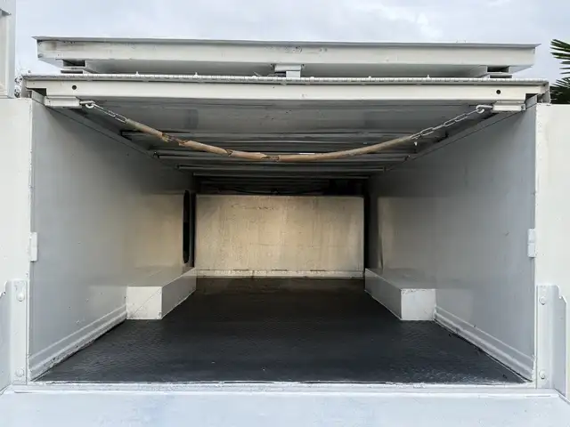 2013 Ram 3500 4X4 Service Truck in Heavy Trucks in Delta/Surrey/Langley - Image 21