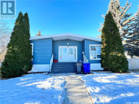 23 McGillivray BAY Weyburn, Saskatchewan