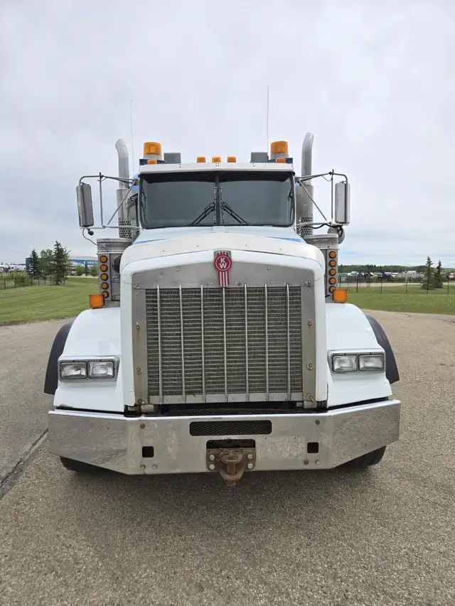2005 KENWORTH T800 in Heavy Trucks in Kamloops - Image 8