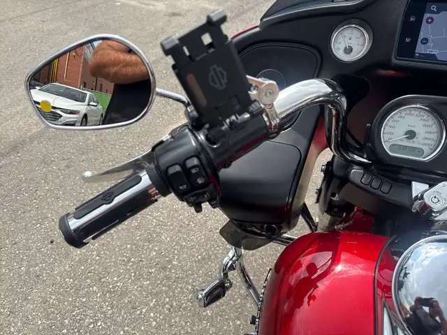 2019 Harley-Davidson Road Glide ~ ROAD GLIDE ~ V&H ~ NAVI ~ CANA in Sport Touring in City of Toronto - Image 24
