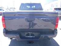 WOW! THIS IS A NICE TRUCK! SUNROOF, NAVIGATION, LEATHER INTERIOR AND MORE! ONLY 65,650 KMS! FULLY SE... (image 4)