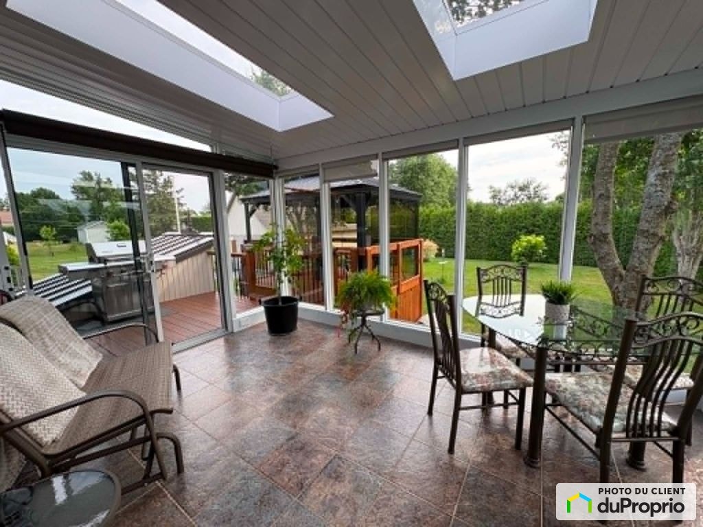 $639,000 - 2 Storey for sale in Riviere-Du-Loup — photo 3
