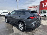 Designed for adventure and daily reliability, this 2021 Toyota RAV4 XLE in striking Magnetic Grey Me... (image 6)
