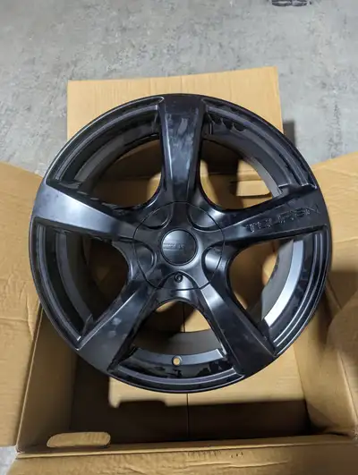 Touren TR9 - Black Size: 18x8 Bolt Pattern: 5x108/114.3 Centre Bore: 72.6 Offset: 40 #220