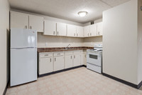 Welcome to Palm Road Apartments in Lethbridge, where comfort and convenience come together in a welc... (image 8)