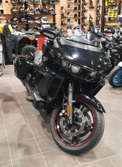 2018 Yamaha Star Eluder. New tires New fork seals. PM service up to date. Fresh service &. Mechanica...