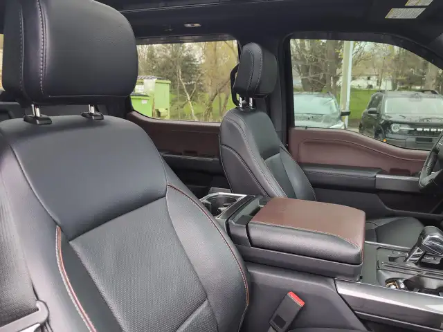 2022 Ford F-150 Lariat 4WD SuperCrew 5.5' Box in Cars & Trucks in Stratford - Image 13