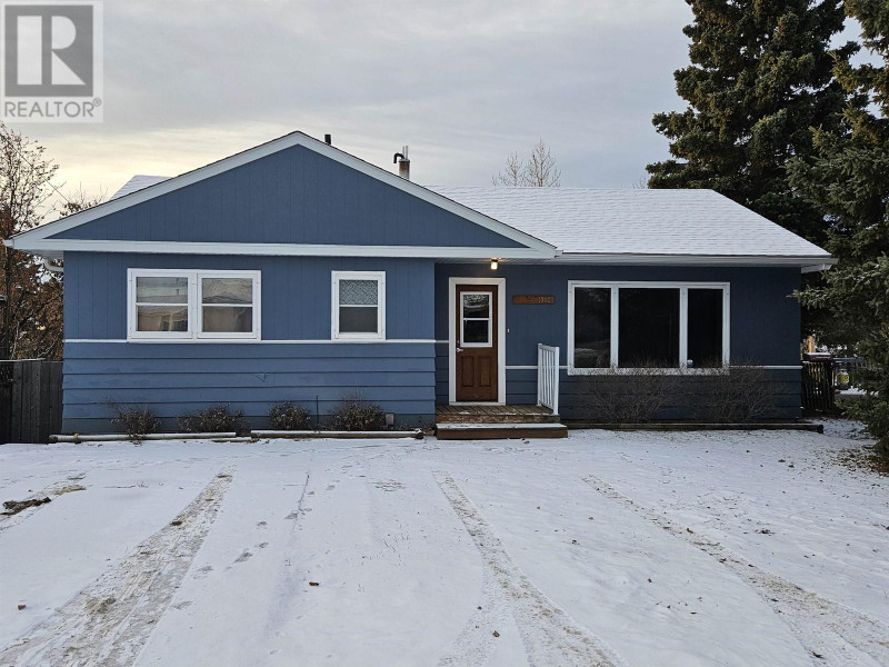 10423 104 AVENUE Fort St. John, British Columbia Houses for Sale