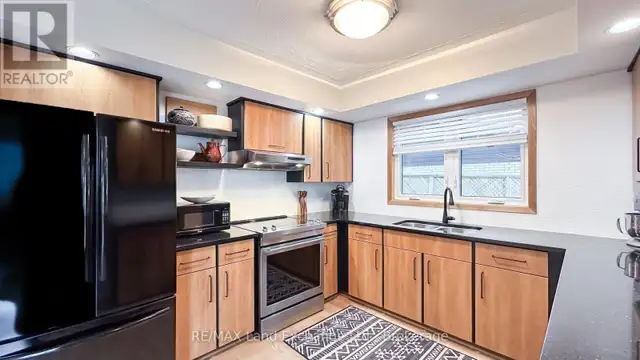 222 PENETANGORE ROW Kincardine, Ontario in Houses for Sale in Owen Sound - Image 13