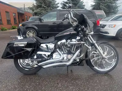 Check out this 2005 CANADIAN Harley-Davidson Sportster XL1200 with only 25,366kms. Be sure to follow...