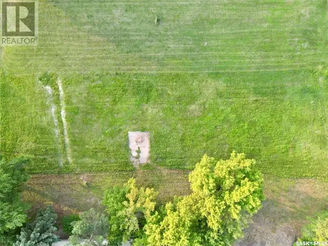 549 Ford STREET Bethune, Saskatchewan in Land for Sale in Moose Jaw - Image 10