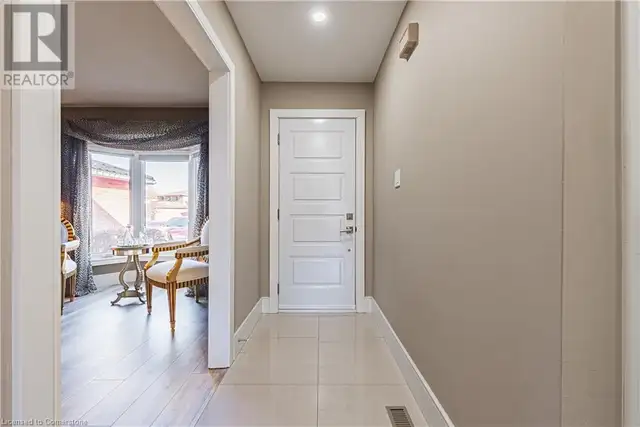 103 BROUGHTON Avenue Hamilton, Ontario62864756857729124