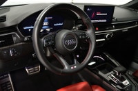 Traction intégrale Audi quattro / Etriers de freins rouge /Apple Carplay + Android Auto / Toit ouvra... (image 9)