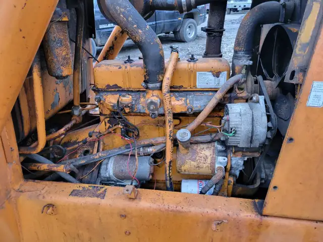 1979 Case 580 2wd Diesel Backhoe Loader in Other Business & Industrial in Delta/Surrey/Langley - Image 4