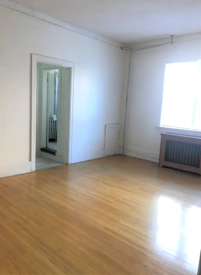 Braemar - Bachelor Apartment for Rent in Long Term Rentals in Regina - Image 2