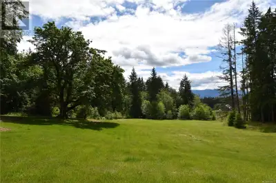 Discover this amazing, private retreat of 53+ acres in the heart of beautiful Vancouver Island. Loca...