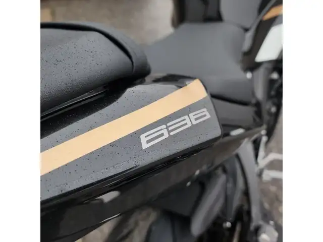 2026 Kawasaki Ninja ZX-6R ABS in Sport Bikes in Brantford - Image 21