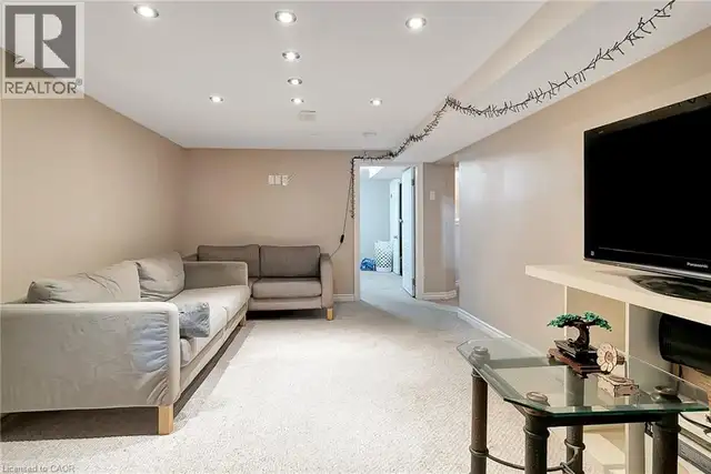 1392 DOON VILLAGE Road Kitchener, Ontario in Houses for Sale in Kitchener / Waterloo - Image 18