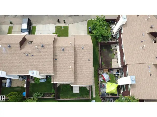 744 SADDLEBACK RD NW Edmonton, Alberta in Condos for Sale in Edmonton - Image 4