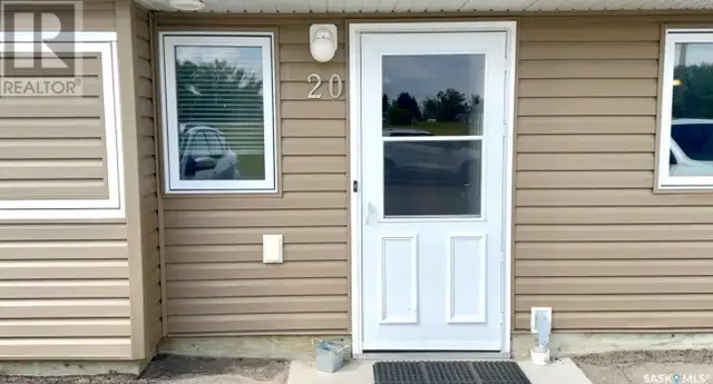 20 1250 Aaro AVENUE Elbow, Saskatchewan62864371572993124