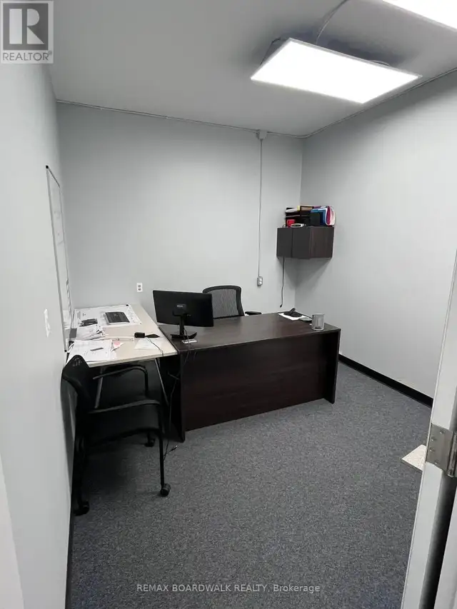30 - 174 COLONNADE ROAD Ottawa, Ontario in Commercial & Office Space for Rent in Ottawa - Image 8