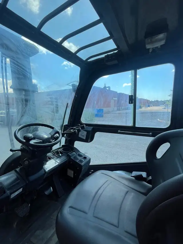 2018 Toyota LPG OUTDOOR Forklift with 11000 LB Cap Fork-position in Heavy Equipment in Mississauga / Peel Region - Image 8