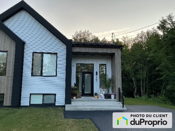 $519,900 - Semi-detached for sale in Roxton Pond — photo 2