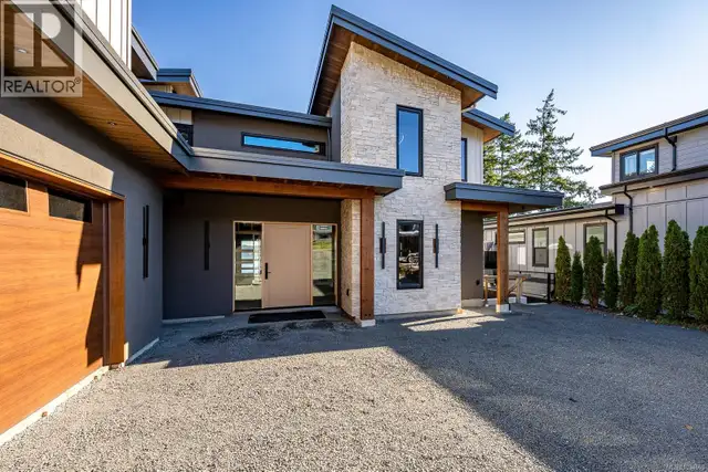 89 Murphy St S Campbell River, British Columbia in Houses for Sale in Campbell River - Image 3