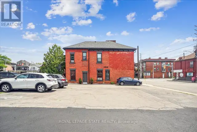 57-61 BARTON STREET E Hamilton (Beasley), Ontario62863771981826122