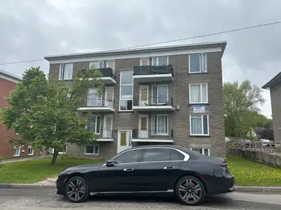 Beau grand 5½ rue Paiement Charlesbourg juillet