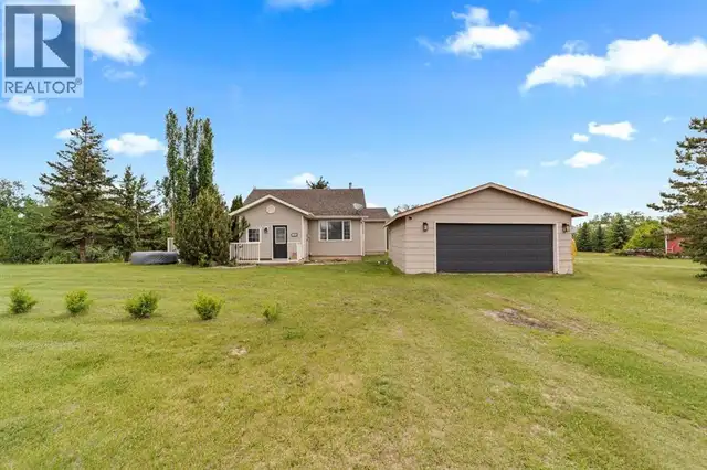 10 Railway Avenue N Rosalind, Alberta in Houses for Sale in Strathcona County - Image 5