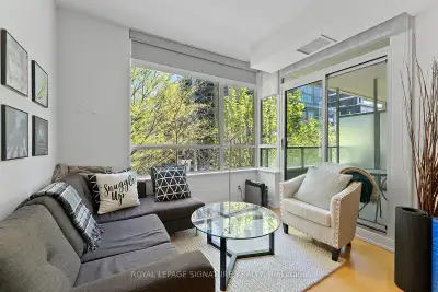 Welcome to unit 213 at The 88 On Broadway. This bright and spacious 1bed, 1bath comes with parking,...