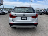 2012 BMW X1 has Clean Carfax, Air Conditioning, Cruise Control, Power Seats, Heated Seats, Sunroof /... (image 4)