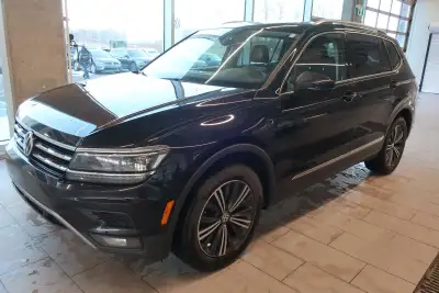 Tiguan Highline 2.0L 4MOTION, CARFAX DISPONIBLE, Banc Chauffant, Régulateur de vitesse Financement d...