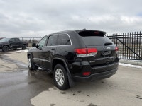 Recent Arrival! 2022 Jeep Grand Cherokee WK Laredo E Diamond Black Crystal Pearlcoat 3.6L V6 24V VVT... (image 5)