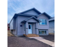 7307 44 AV Camrose, Alberta