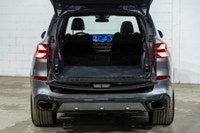 *English below* *Français:* Ce BMW X5 xDrive40i 2024 affichant 25 121 km, provenant d'un seul propri... (image 7)