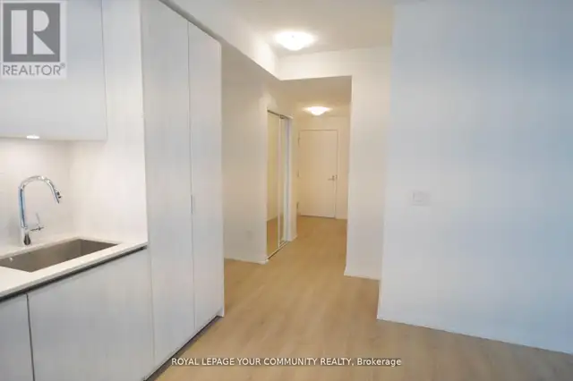 803 - 8 WIDMER STREET Toronto (Waterfront Communities), Ontario63005672678147124