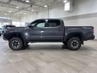 HEATED FRONT SEATS, ADAPTIVE CRUISE CONTROL, BACK-UP CAMERA, BLUETOOTH CONNECTION, CLIMATE CONTROL O... (image 4)