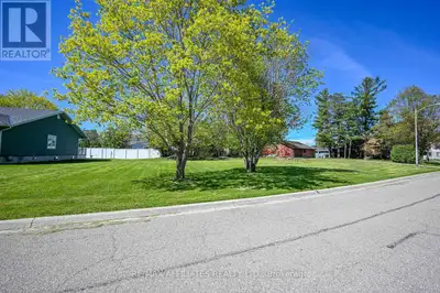 This lot offers the perfect opportunity for an infill income property in the wonderful town of Herit...