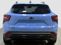 Meet the 2024 Chevrolet Trax Fwd 2rs, a smart, city-ready SUV that brings fresh style and everyday e... (image 3)