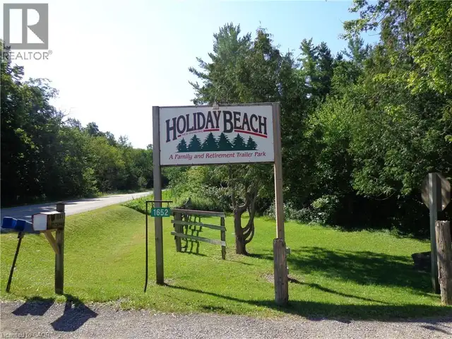 1652 PUDDICOMBE Road Unit# 422 New Hamburg, Ontario in Houses for Sale in Kitchener / Waterloo - Image 17