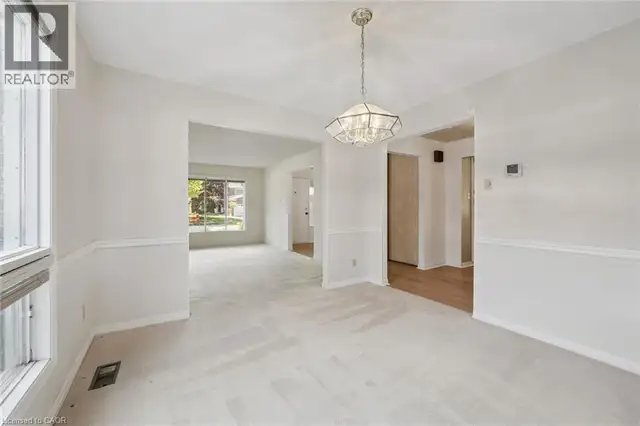 167 WESTVALE Drive Waterloo, Ontario in Houses for Sale in Kitchener / Waterloo - Image 11