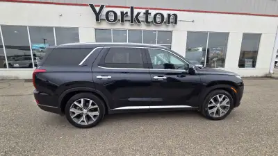 Engine: V6 Cylinder Engine 3.8L L/100Km City: 12.3 L/100Km Hwy: 9.6 Safety Equipment Electronic Stab...