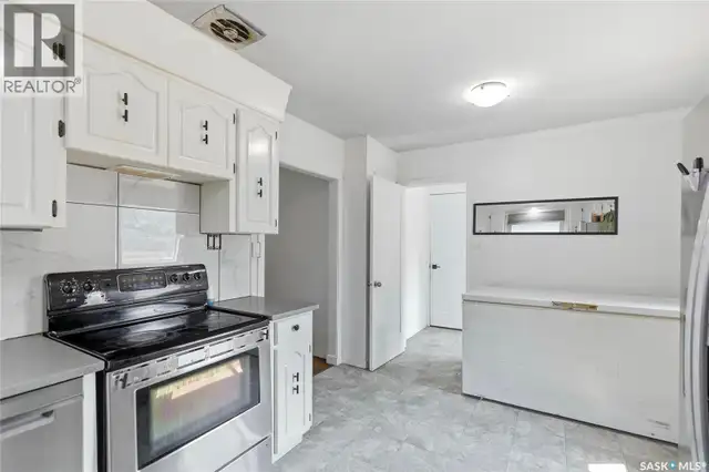 1960 Cowan CRESCENT Regina, Saskatchewan in Houses for Sale in Regina - Image 7