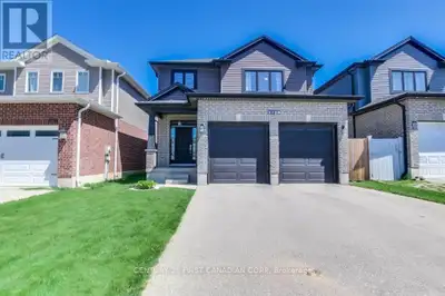 2718 TOKALA TRAIL London North (North S), Ontario