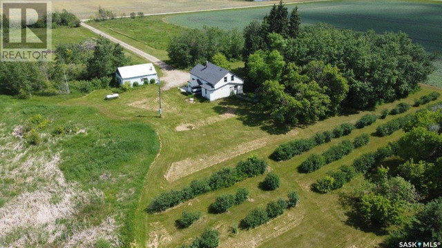 McLeod Saskatoon Berry Acres Hudson Bay Rm No. 394, Saskatchewan in Houses for Sale in Nipawin - Image 2