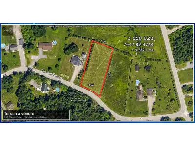 Beautiful 3,789 m² lot ideally located less than 9 km from Highway 50 and close to town. A rare oppo...