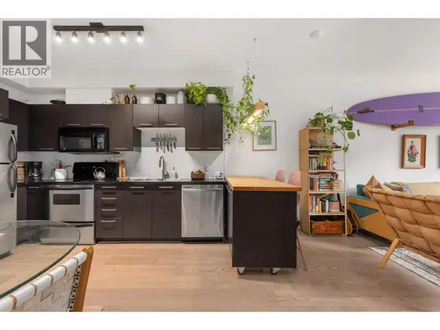 212 205 E 10TH AVENUE Vancouver, British Columbia in Condos for Sale in Vancouver - Image 6