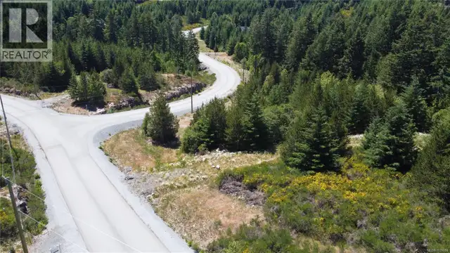 Lot 1 Eagle Vista Rd Shawnigan Lake, British Columbia in Land for Sale in Victoria - Image 3